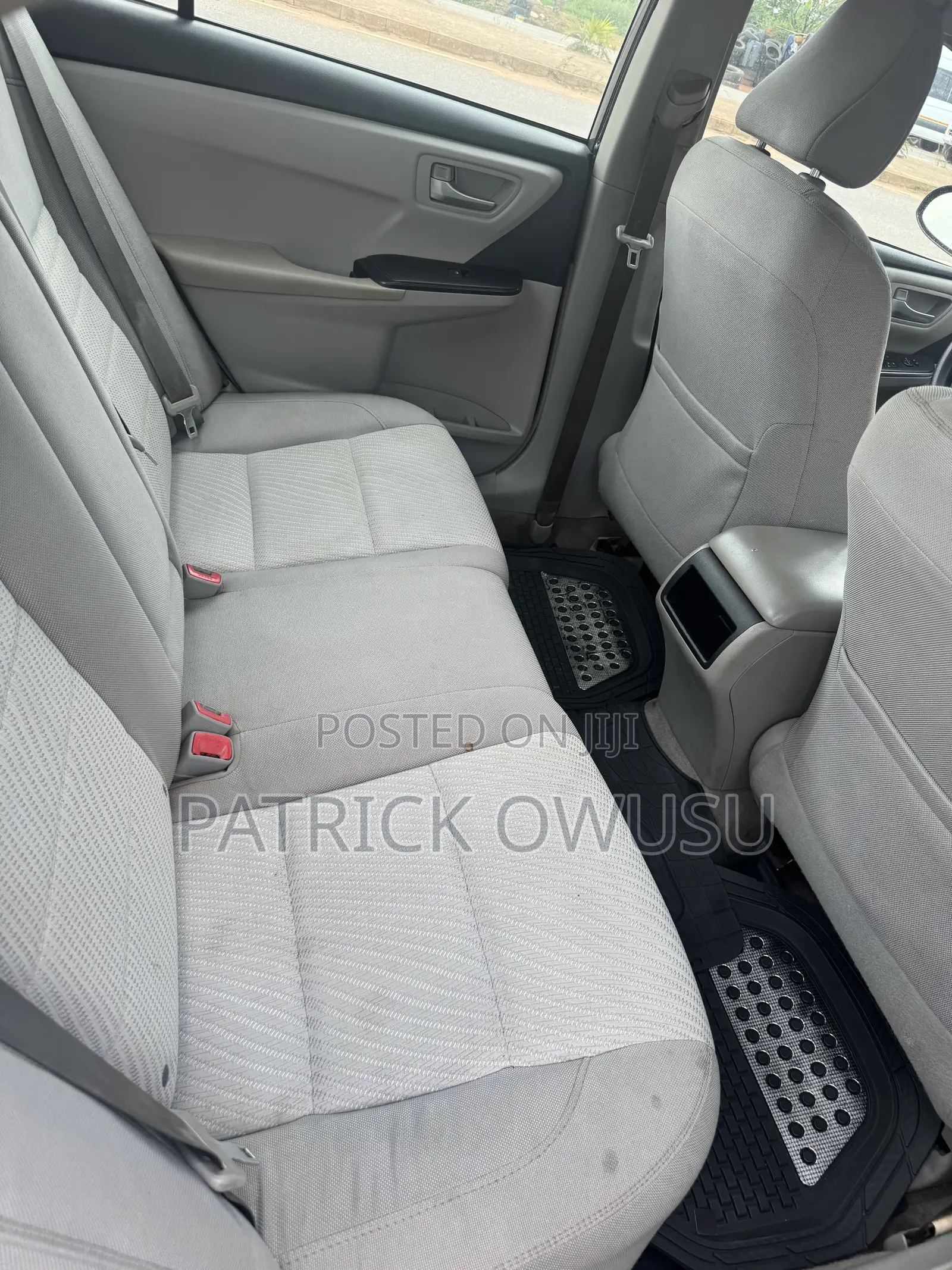 Toyota Camry 2016 Gray