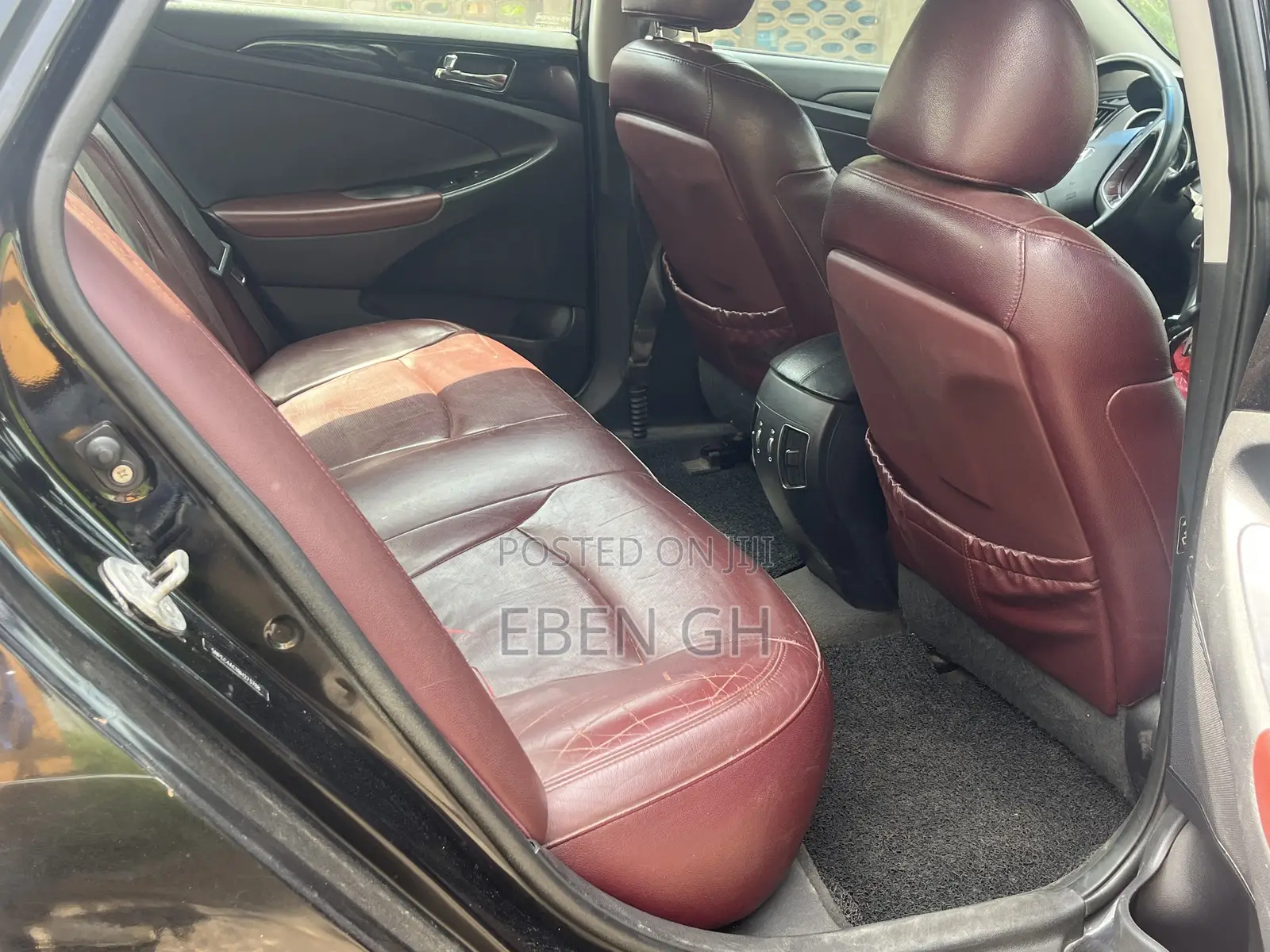 Hyundai Sonata Limited Sedan FWD (2.4L 4cyl 6A) 2012 Black