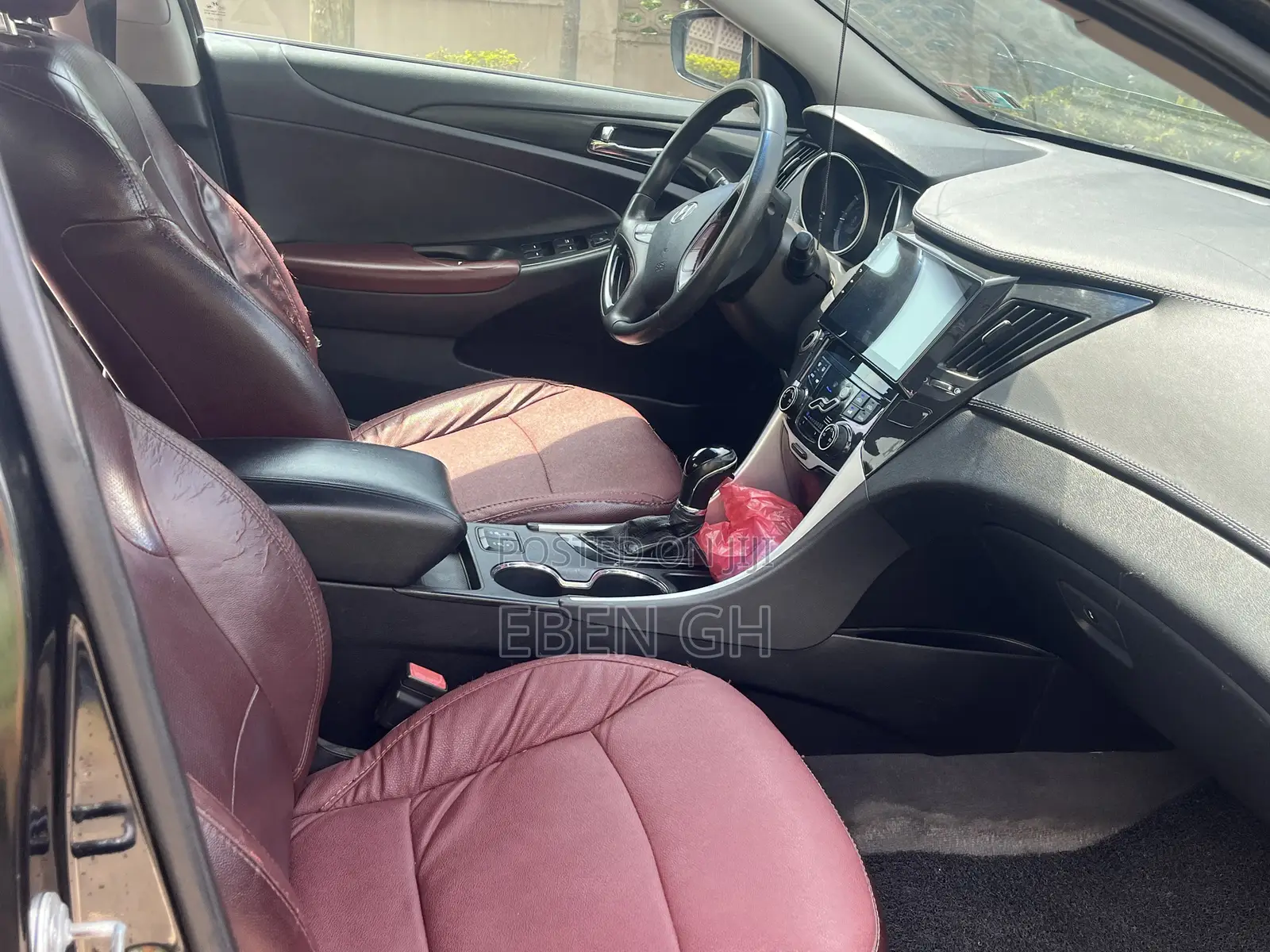 Hyundai Sonata Limited Sedan FWD (2.4L 4cyl 6A) 2012 Black