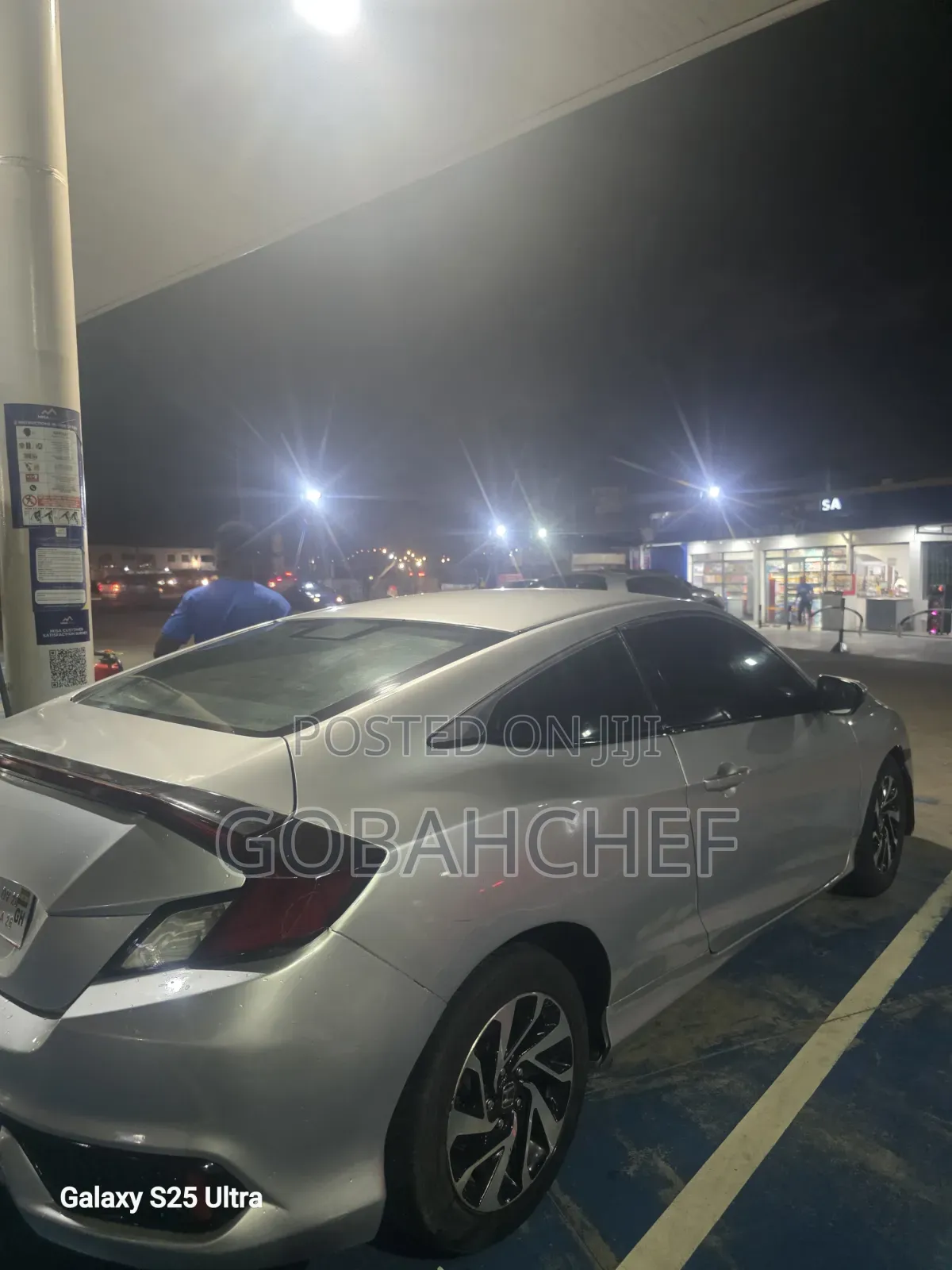 Honda Civic EX Hatchback 2018 Gray