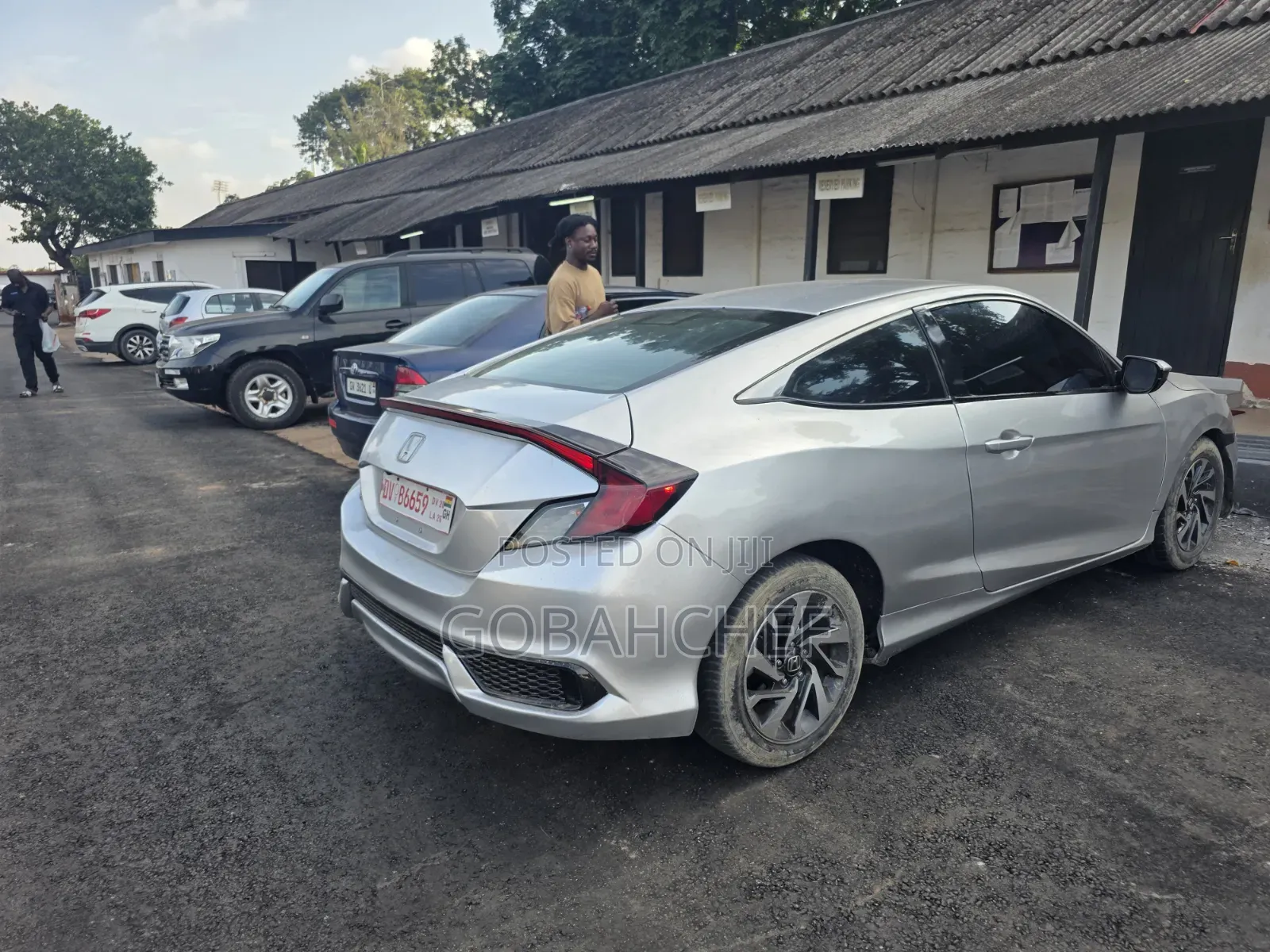 Honda Civic EX Hatchback 2018 Gray