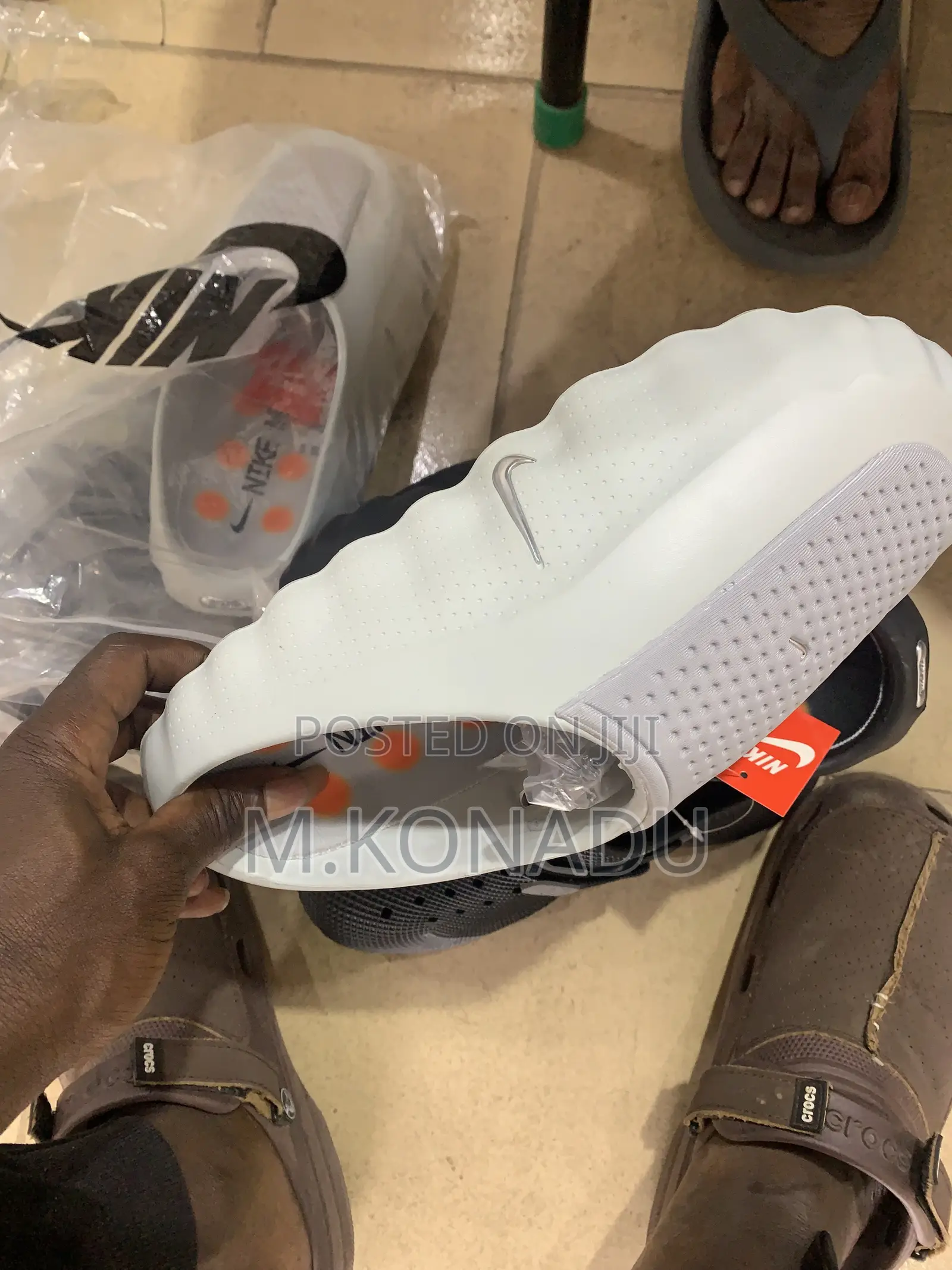 Nike Mind 001 Slide