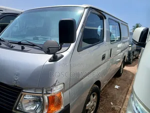 Nissan Caravan (Urvan) 2010 Silver