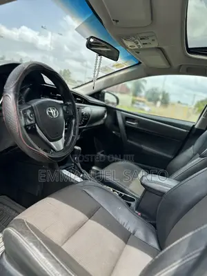 Toyota Corolla S 4dr Sedan (1.8L 4cyl CVT) 2015 White