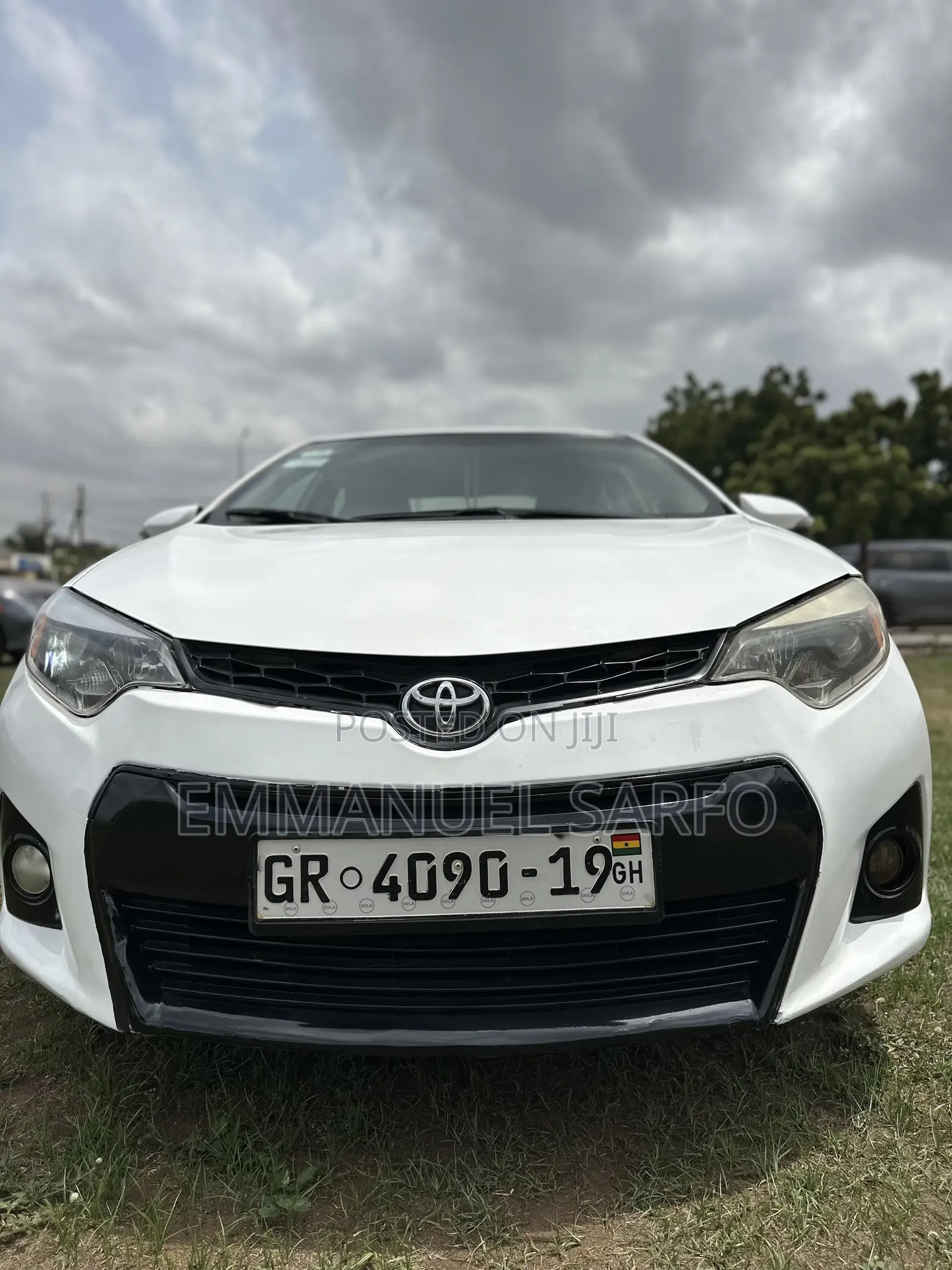 Toyota Corolla S 4dr Sedan (1.8L 4cyl CVT) 2015 White