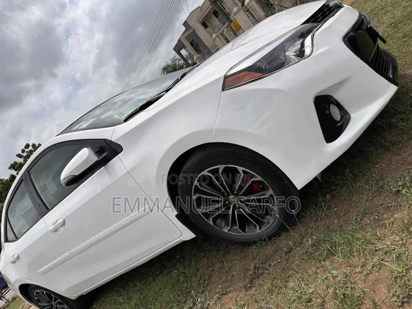 Toyota Corolla S 4dr Sedan (1.8L 4cyl CVT) 2015 White