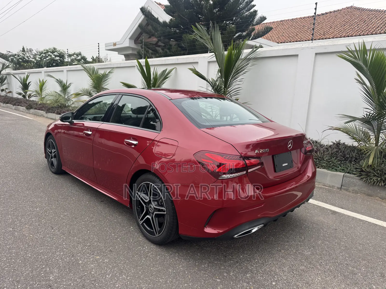 Mercedes-Benz A-Class A 220 4MATIC 2022 Red