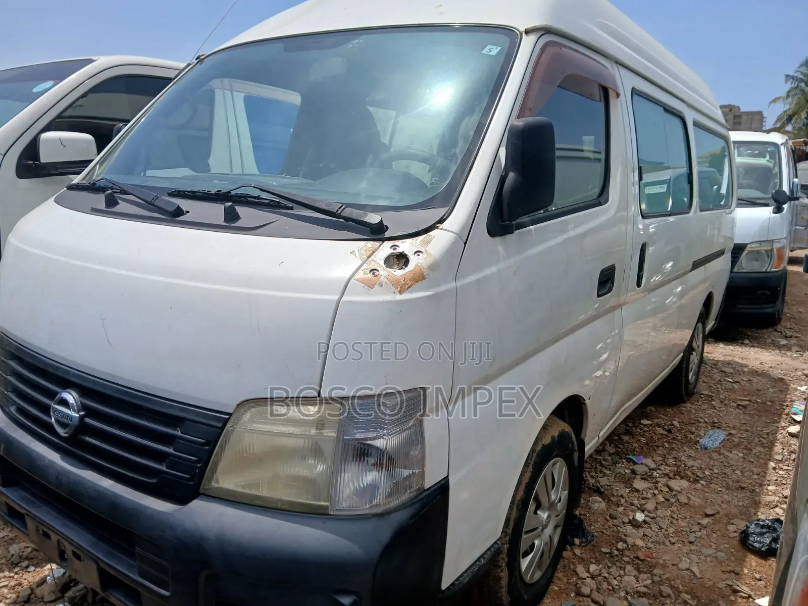 Nissan Caravan (Urvan) 2009 White