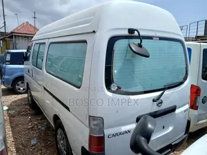 Nissan Caravan (Urvan) 2009 White