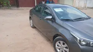 Toyota Corolla L 4dr Sedan (1.8L 4cyl 4A) 2015 Black
