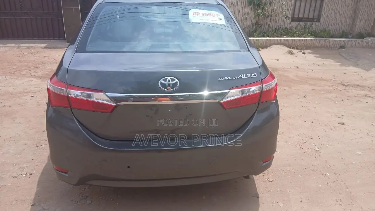 Toyota Corolla L 4dr Sedan (1.8L 4cyl 4A) 2015 Black