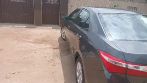 Toyota Corolla L 4dr Sedan (1.8L 4cyl 4A) 2015 Black
