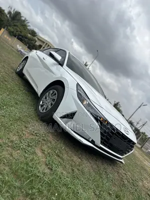 Hyundai Avante 2020 White