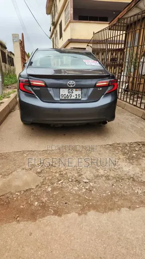 Toyota Camry 2014 Gray