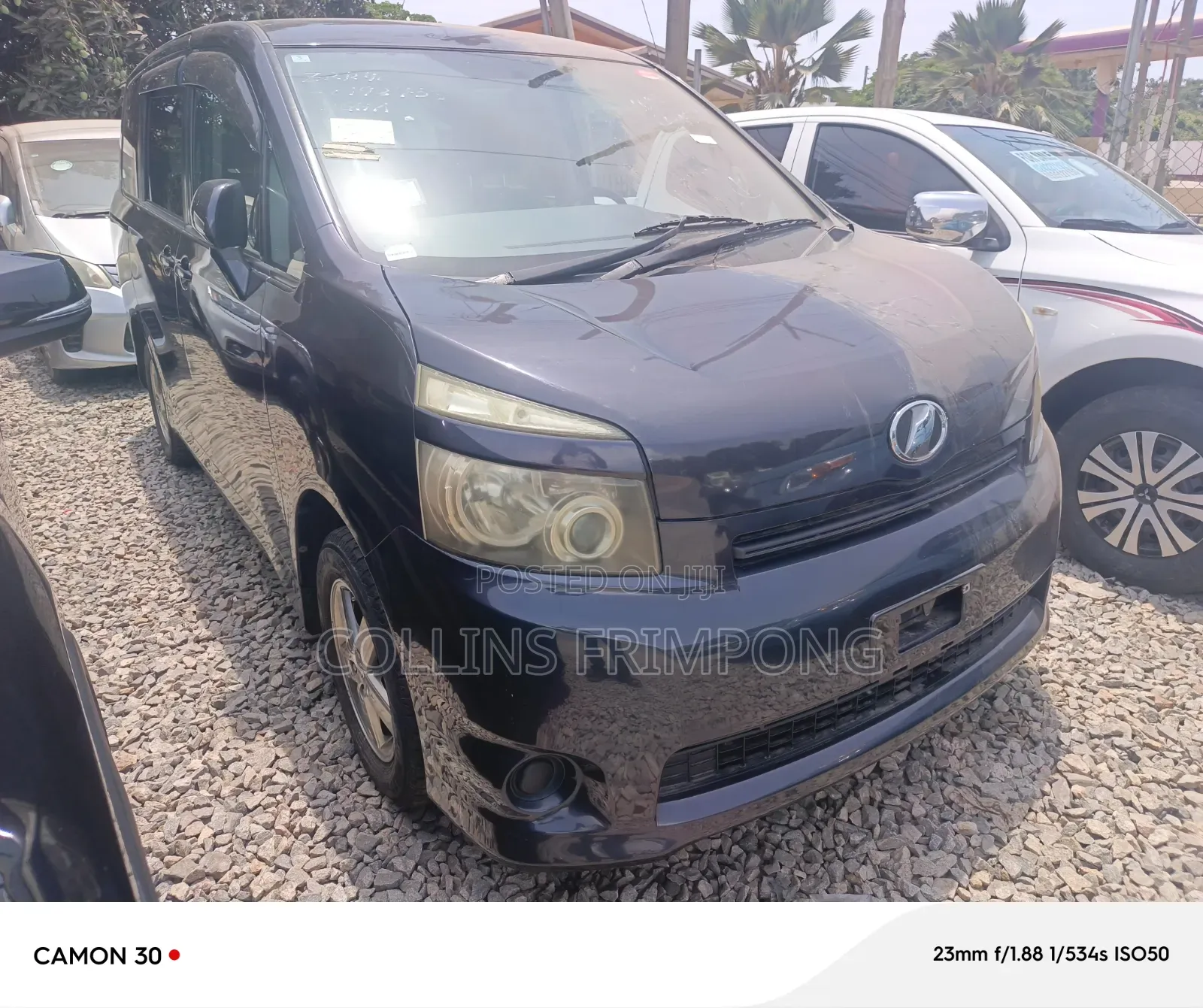 Toyota Voxy 2009 Brown