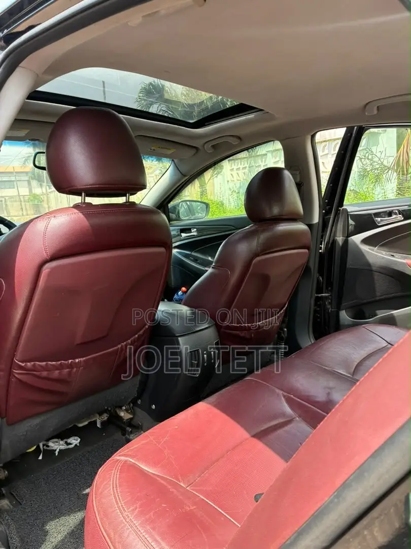 Hyundai Sonata 2012 Black