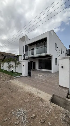 4bdrm Duplex in Ablekuma Ga Odumase for sale