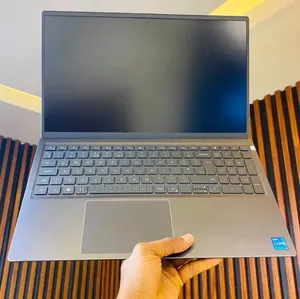 Laptop Dell Vostro 5481 16GB Intel Core i5 SSD 256GB