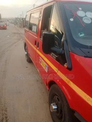 Ford Transit 2011 Red