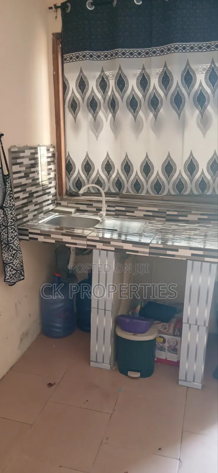 Mini Flat in Pillar 2 for rent