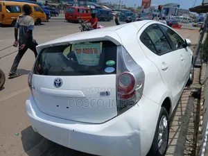 Toyota Aqua 2015 White