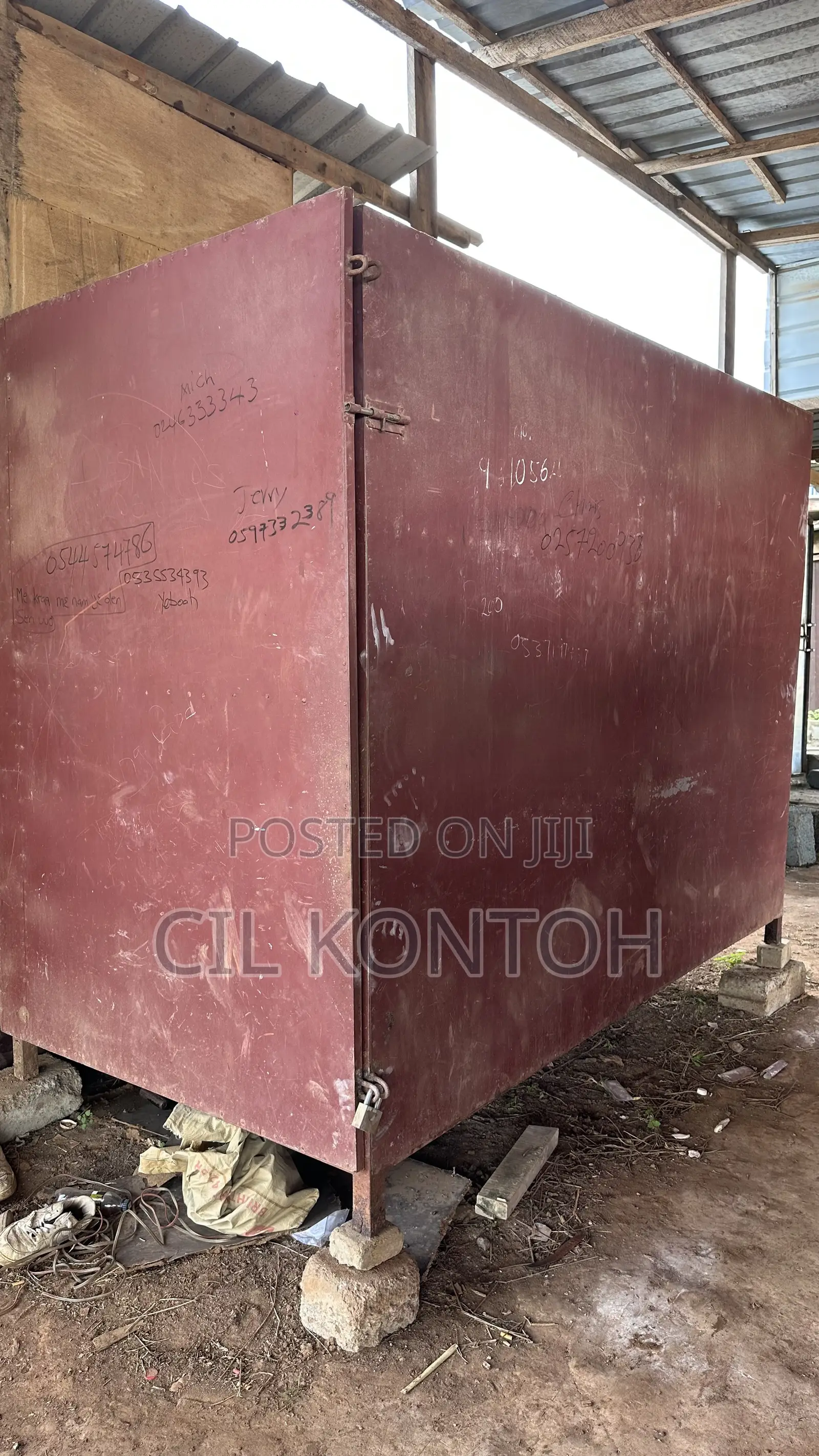 8ft 9in X 7ft Small Container