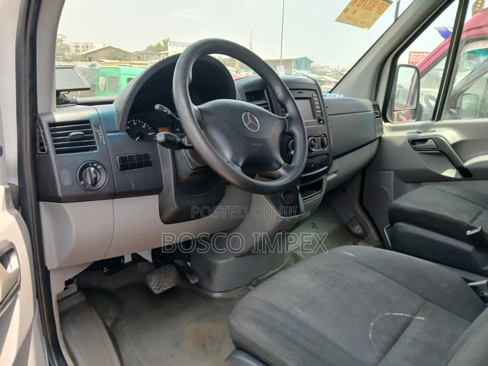Mercedes-Benz Sprinter 2015 White
