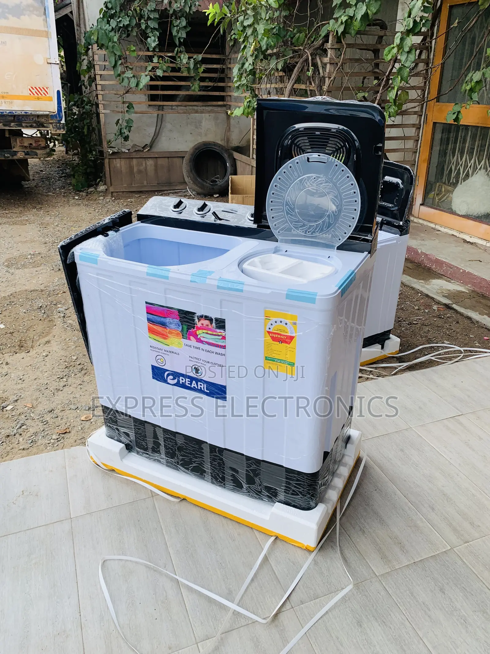 Limited Stock Semi Auto 11kg Topload Twintub Wm