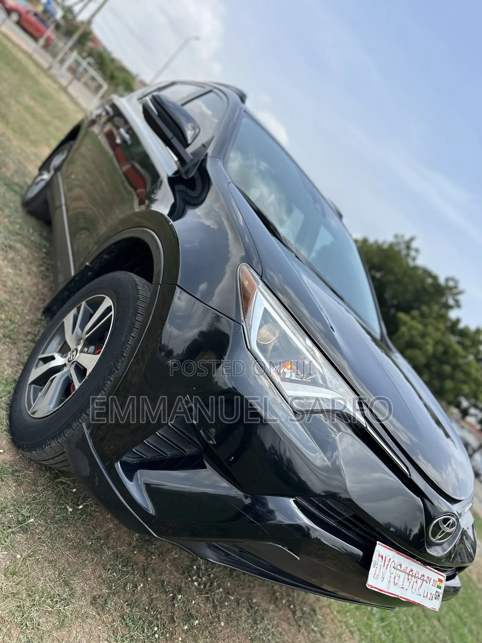 Toyota RAV4 LE 4dr SUV AWD (2.5L 4cyl 6A) 2018 Black