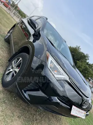 Toyota RAV4 LE 4dr SUV AWD (2.5L 4cyl 6A) 2018 Black