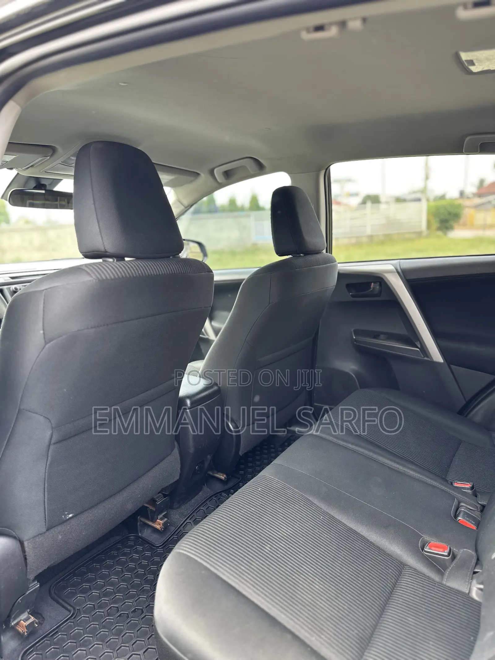 Toyota RAV4 LE 4dr SUV AWD (2.5L 4cyl 6A) 2018 Black