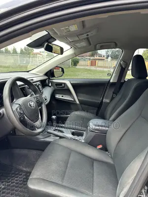 Toyota RAV4 LE 4dr SUV AWD (2.5L 4cyl 6A) 2018 Black