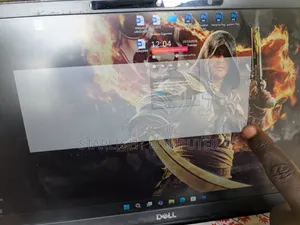 Laptop Dell Latitude 7390 16GB Intel Core i7 SSHD (Hybrid) 512GB