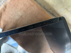 Laptop Dell Latitude 7390 16GB Intel Core i7 SSHD (Hybrid) 512GB
