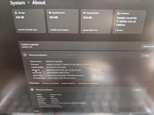 Laptop Dell Latitude 7390 16GB Intel Core i7 SSHD (Hybrid) 512GB