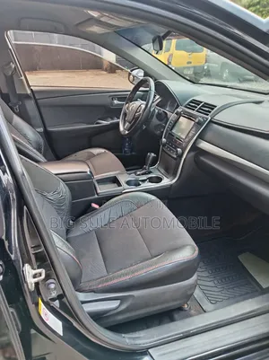 Toyota Camry SE 4dr Sedan (2.5L 4cyl 6A) 2016 Black
