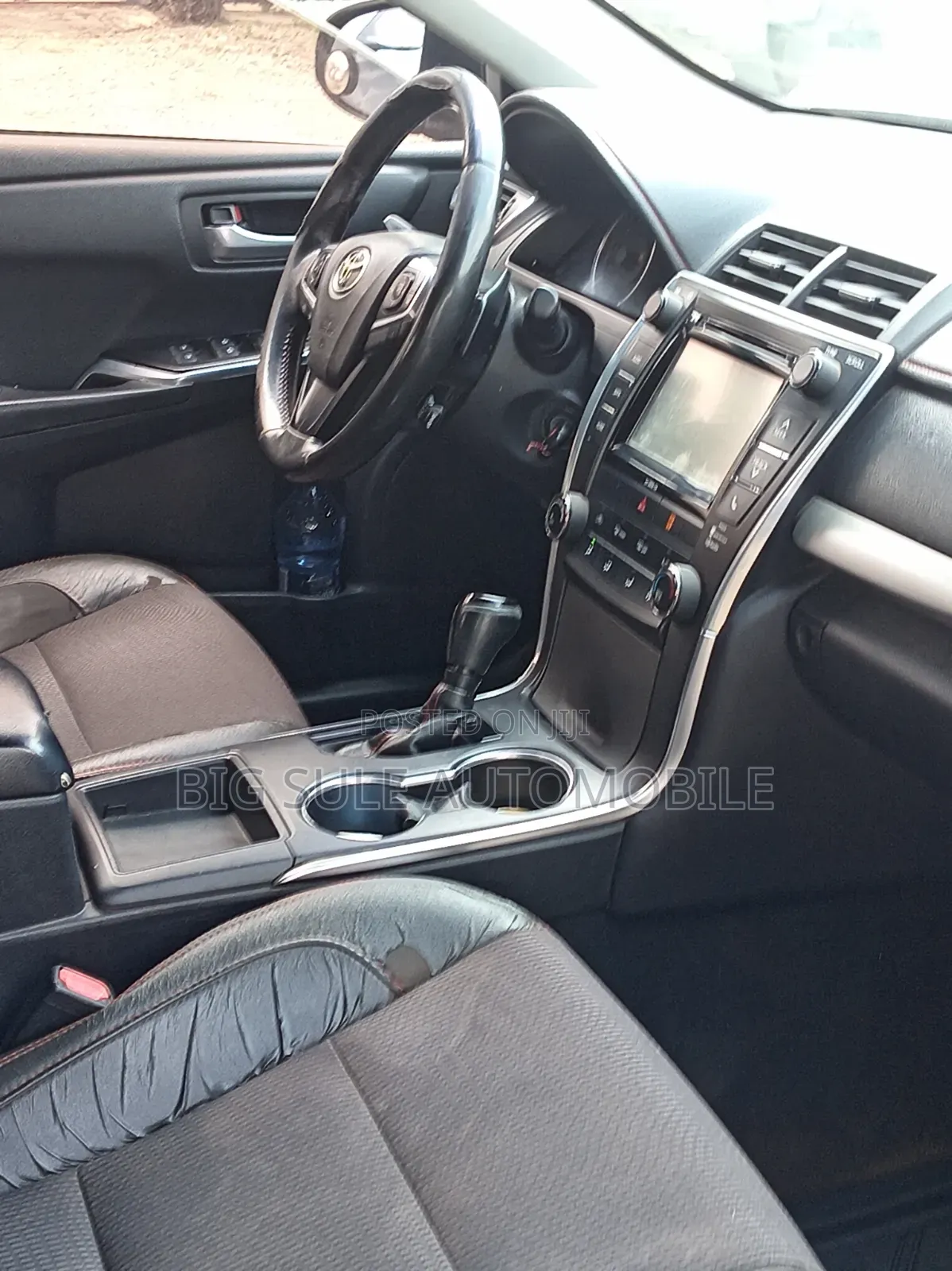 Toyota Camry SE 4dr Sedan (2.5L 4cyl 6A) 2016 Black