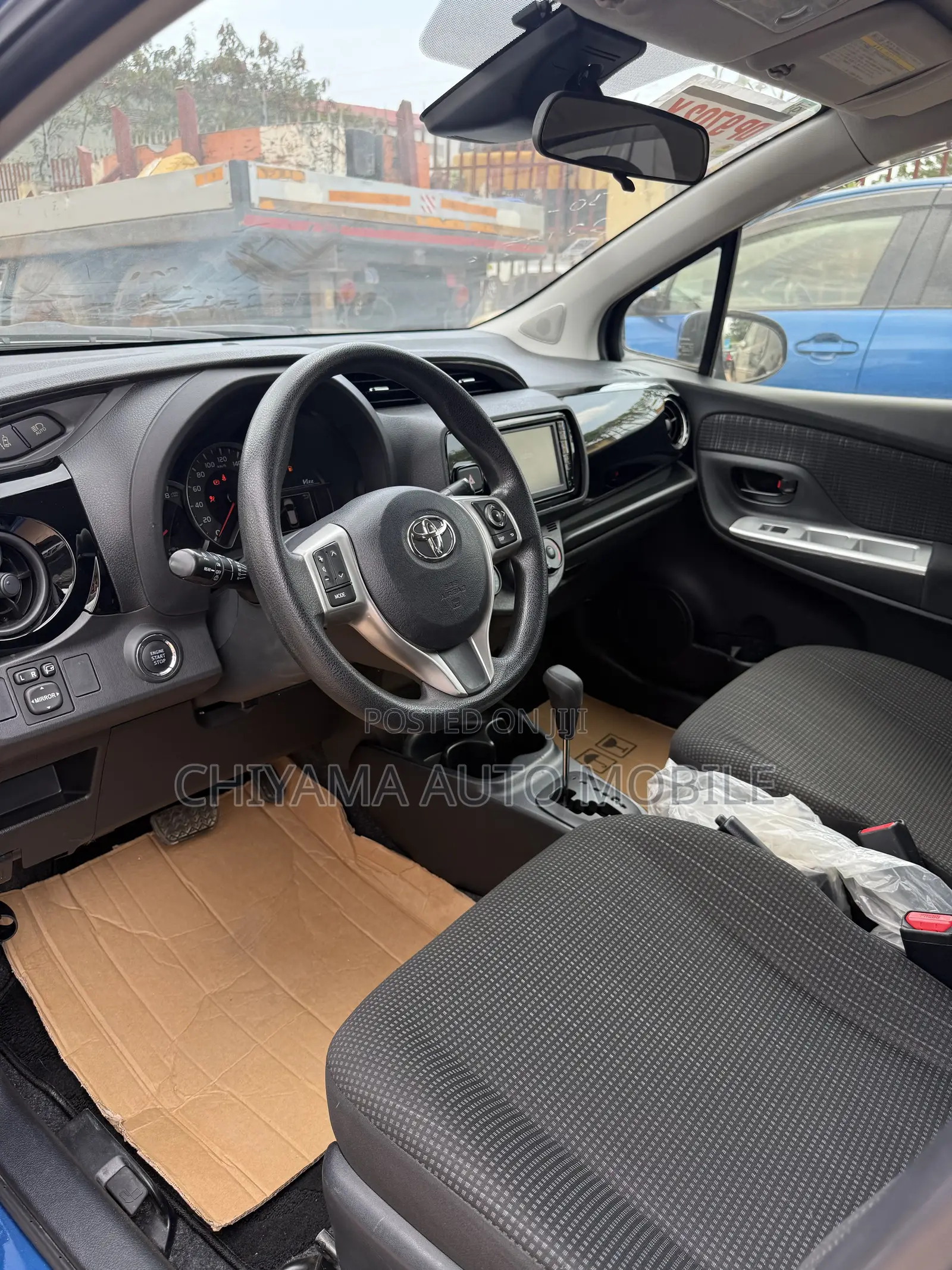 Toyota Vitz 2015 Blue