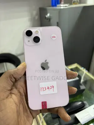 Apple iPhone 13 256 GB Pink