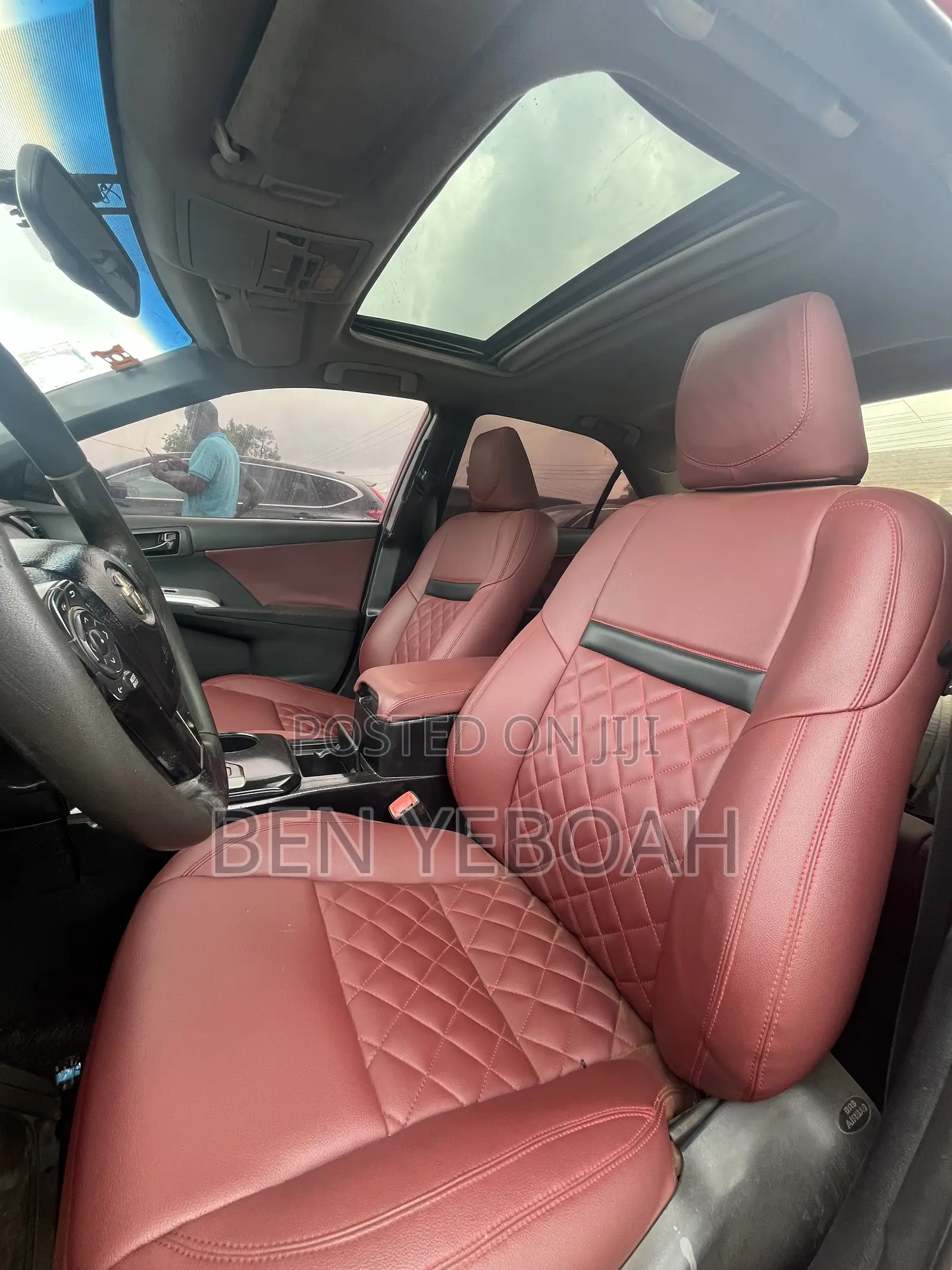 Toyota Camry SE 4dr Sedan (2.5L 4cyl 6A) 2013 Red