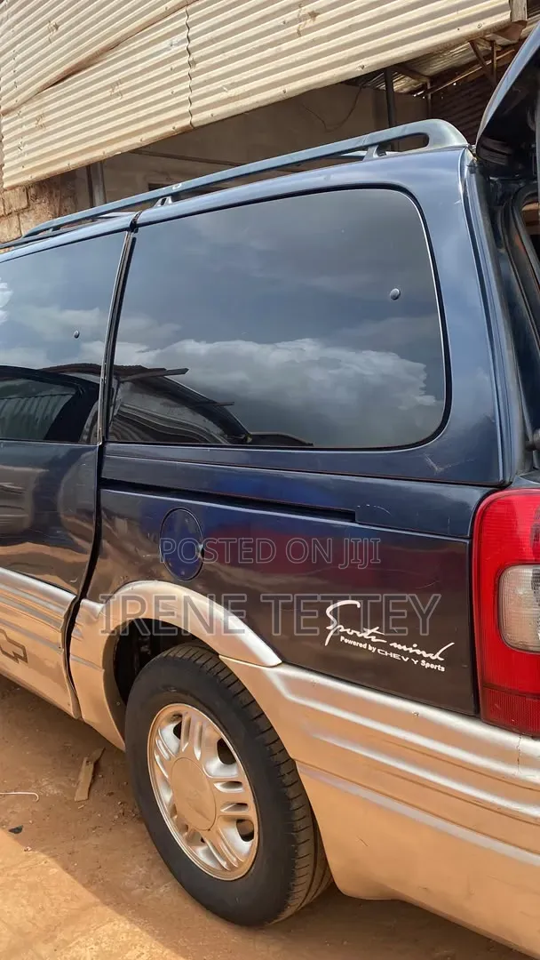 Chevrolet Trans Sport 2004 Blue