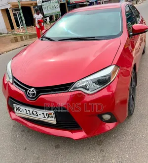 Toyota Corolla 2015 Red