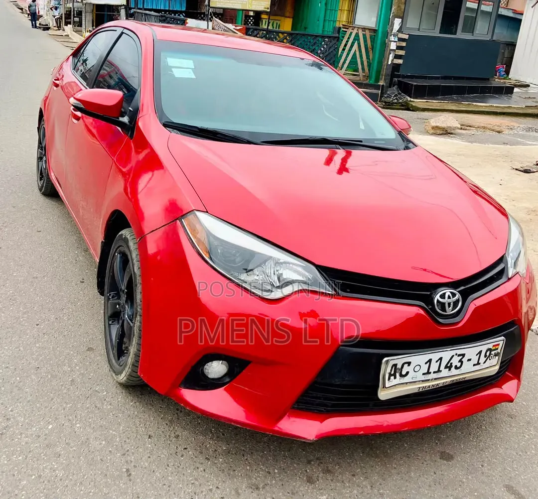 Toyota Corolla 2015 Red