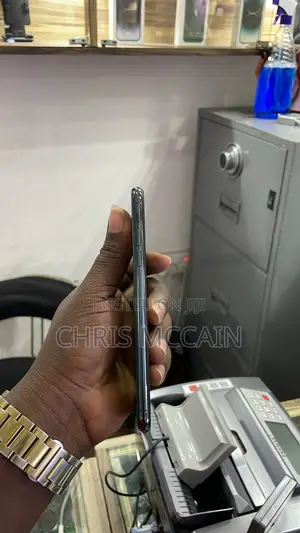 Apple iPhone 11 Pro Max 64 GB Black