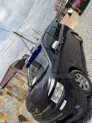 Toyota Voxy V 4WD 8-Seater 2013 Gray