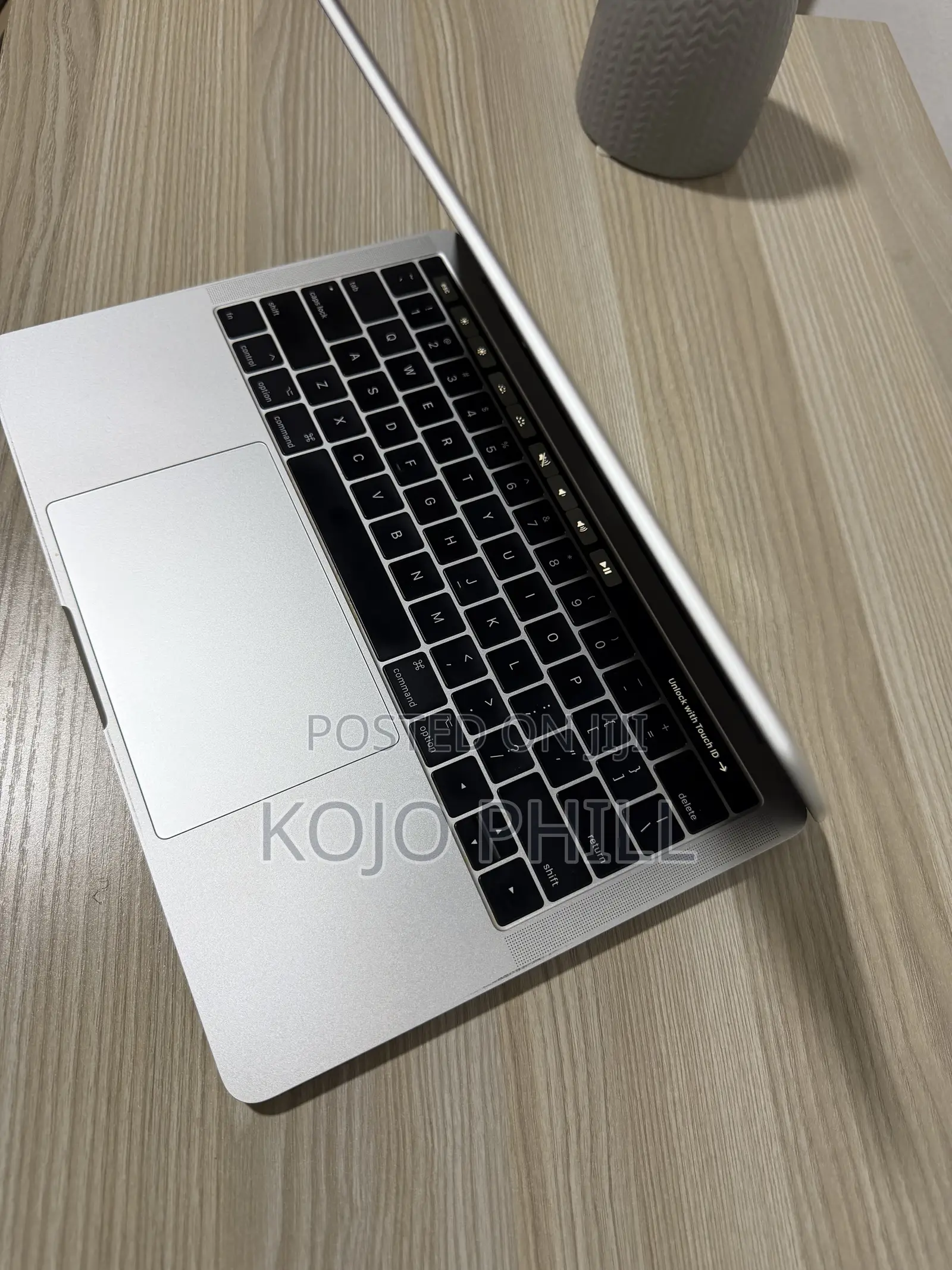Laptop Apple MacBook Pro 2017 16GB Intel Core i7 SSD 1T