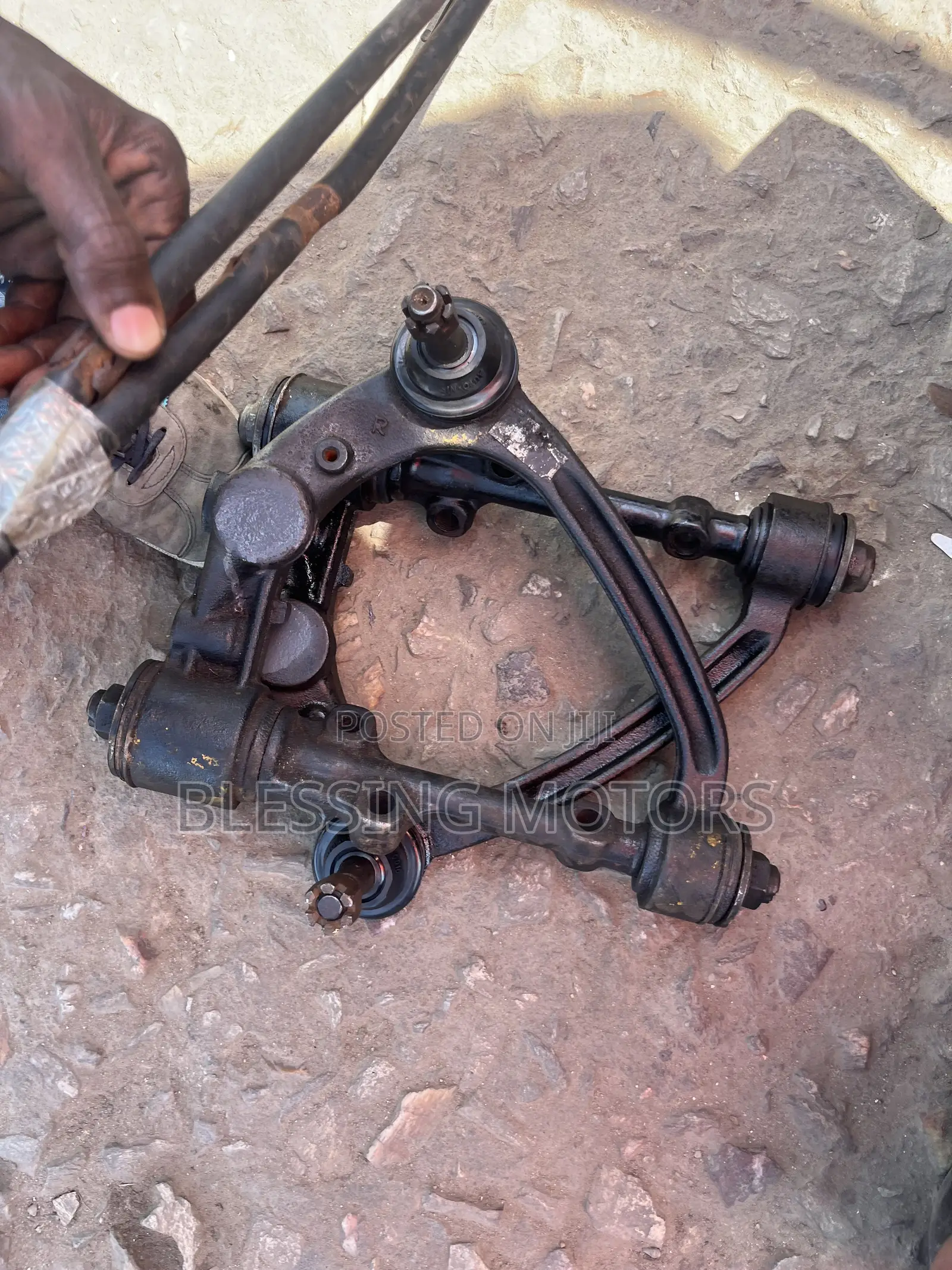Toyota Fish Upper Arm
