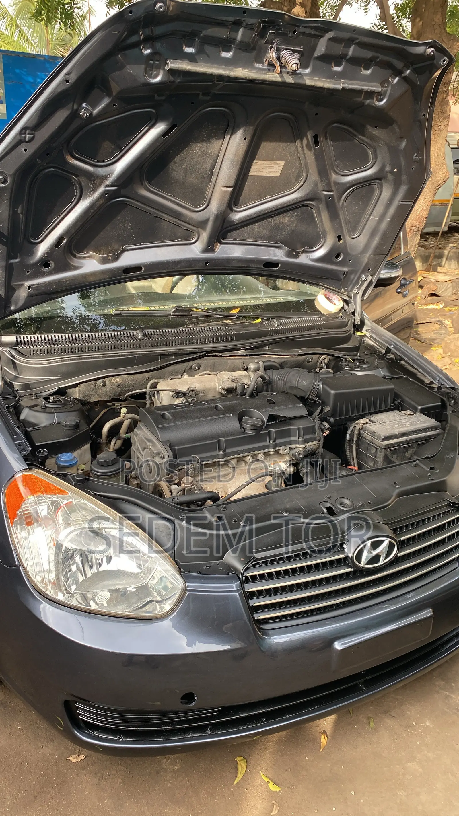 Hyundai Accent 1.6 GLS HS Automatic 2009