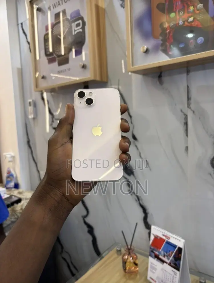 New Apple iPhone 13 128 GB Rose Gold