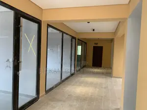 Commercial Spaces Available for Rent in Sakumono Close to the Road.